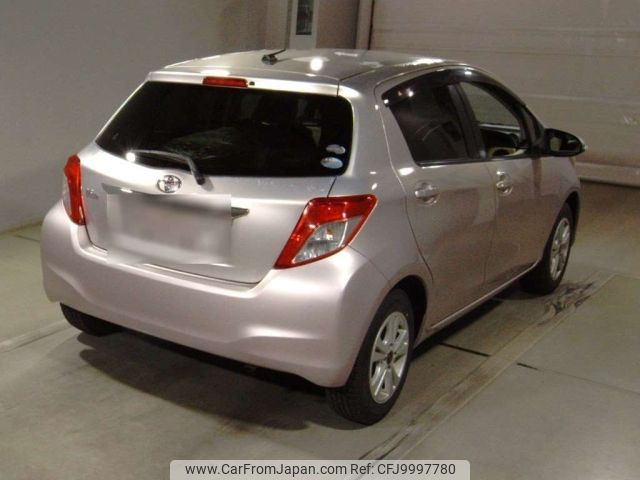 toyota vitz 2011 -TOYOTA--Vitz KSP130-2023882---TOYOTA--Vitz KSP130-2023882- image 2