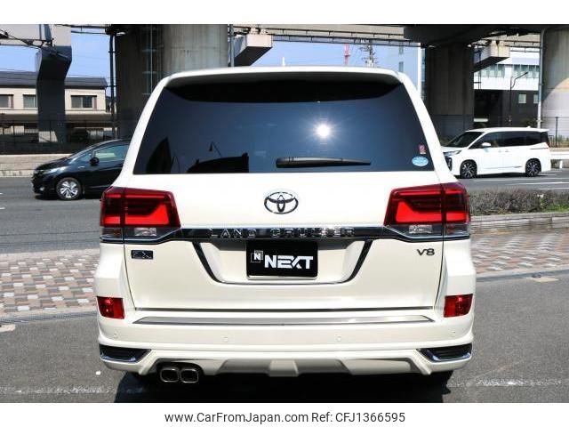 toyota land-cruiser 2017 quick_quick_CBA-URJ202W_URJ202-4151899 image 2