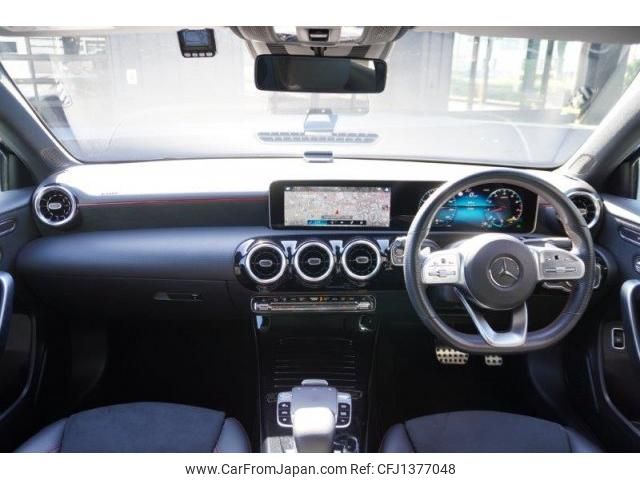 mercedes-benz a-class 2020 quick_quick_5BA-177147M_WDD1771472W16820 image 2