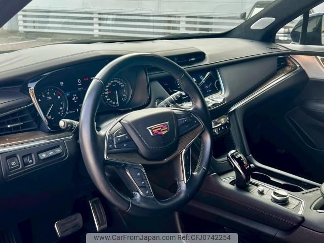 cadillac xt5 2023 CFJ0742254 image 2
