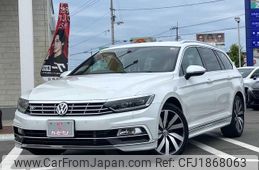 volkswagen passat-variant 2016 CFJ1868063