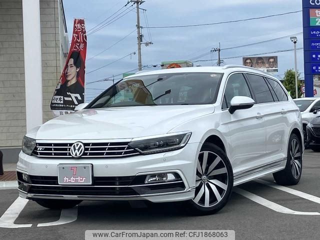 volkswagen passat-variant 2016 CFJ1868063 image 1