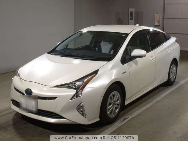 toyota prius 2016 -TOYOTA 【名古屋 331ﾋ1631】--Prius DAA-ZVW50--ZVW50-8038152---TOYOTA 【名古屋 331ﾋ1631】--Prius DAA-ZVW50--ZVW50-8038152- image 1