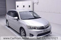 toyota corolla-fielder 2013 CFJ1670521