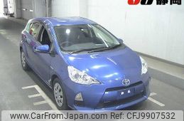 toyota aqua 2013 -TOYOTA--AQUA NHP10--NHP10-2271954---TOYOTA--AQUA NHP10--NHP10-2271954-