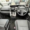 toyota noah 2007 504928-930428 image 1
