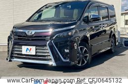 toyota voxy 2018 -TOYOTA--Voxy DBA-ZRR80W--ZRR80-0393689---TOYOTA--Voxy DBA-ZRR80W--ZRR80-0393689-