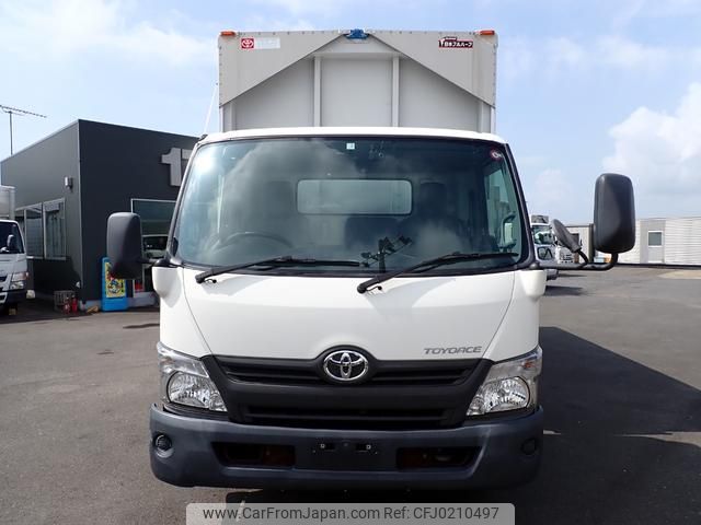 toyota toyoace 2017 GOO_NET_EXCHANGE_0402607A30240910W002 image 2