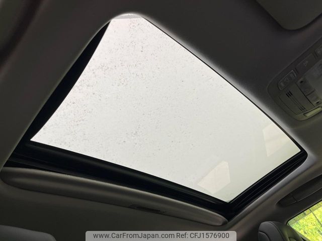 toyota crown 2013 CFJ1576900 image 2