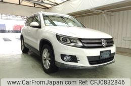 volkswagen tiguan 2013 ENHANCEAUTO_1_ea296043