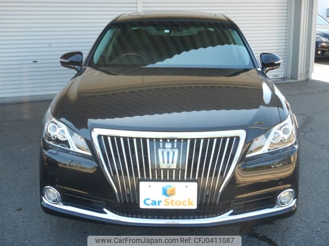 toyota crown-majesta 2014 -TOYOTA--Crown Majesta DAA-GWS214--GWS214-6006028---TOYOTA--Crown Majesta DAA-GWS214--GWS214-6006028- image 2