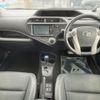 toyota aqua 2013 CFJ1564009 image 3
