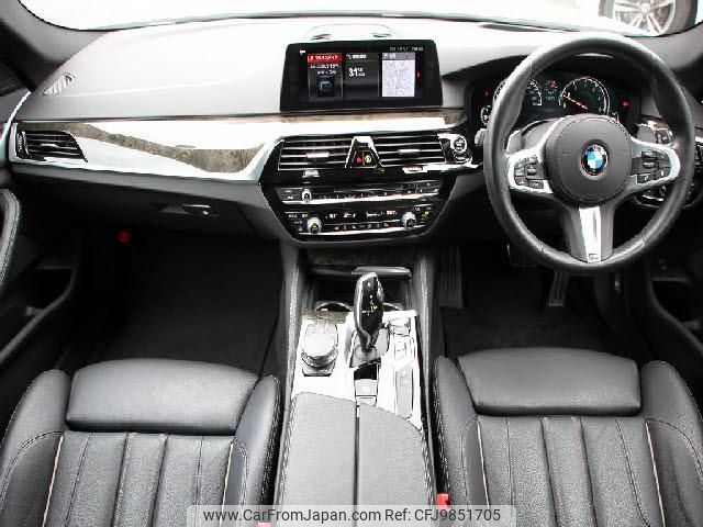 bmw 5-series 2017 quick_quick_DBA-JM30_WBAJM120X0G635873 image 2