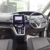 nissan serena 2017 -NISSAN 【名変中 】--Serena GFNC27--008311---NISSAN 【名変中 】--Serena GFNC27--008311- image 13