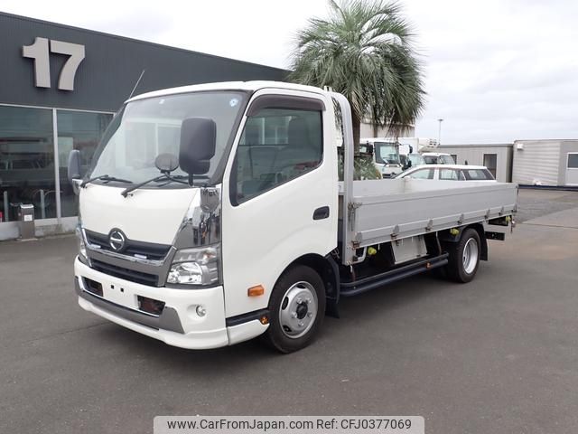 hino dutro 2016 GOO_NET_EXCHANGE_0402607A30241022W001 image 1