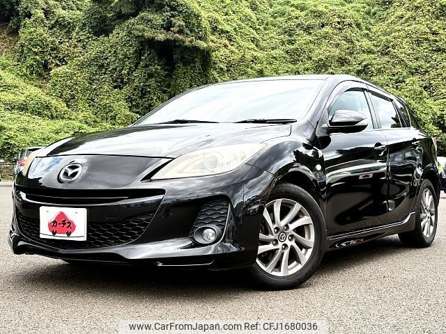 mazda axela 2013 CFJ1680036 image 1