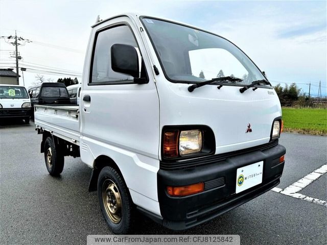 mitsubishi minicab-truck 1995 Mitsuicoltd_MBMT0305464R0412 image 2