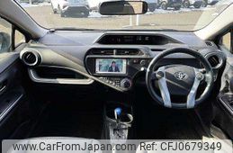 toyota aqua 2013 504928-927338