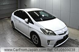 toyota prius 2013 -TOYOTA--Prius ZVW30-5725382---TOYOTA--Prius ZVW30-5725382-