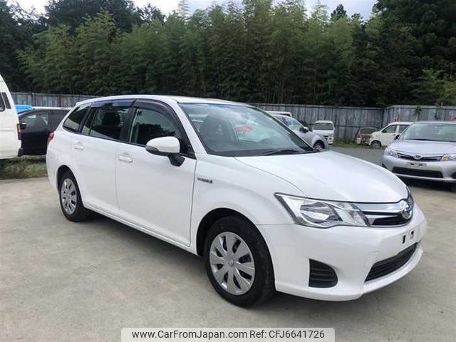 toyota corolla-fielder 2014 MATEL_42817 image 1