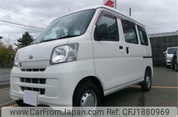 daihatsu hijet-van 2013 CFJ1880969