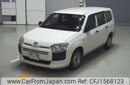 toyota probox-van 2018 CFJ1568123