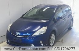 toyota prius-α 2013 CFJ1796277