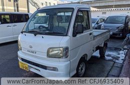 daihatsu-hijet-truck-2003-1600-car_f57bf0a6-ca8c-4a81-82ee-6609f40109ed