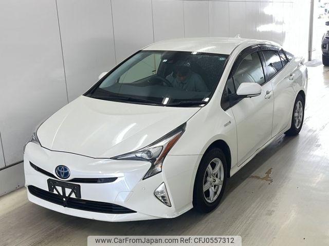 toyota prius 2018 -TOYOTA--Prius ZVW55-8059364---TOYOTA--Prius ZVW55-8059364- image 1