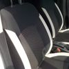 nissan note 2017 -NISSAN--Note DAA-HE12--HE12-068893---NISSAN--Note DAA-HE12--HE12-068893- image 28