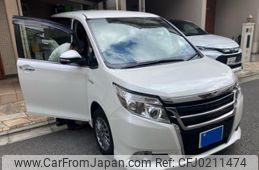 toyota esquire 2015 -TOYOTA--Esquire DAA-ZWR80G--ZWR80-0082998---TOYOTA--Esquire DAA-ZWR80G--ZWR80-0082998-