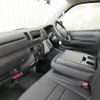 toyota hiace-van 2017 CFJ8729607 image 3