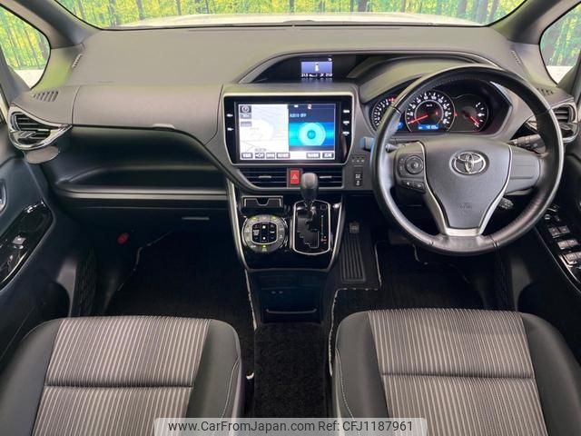 toyota voxy 2018 quick_quick_ZRR80W_ZRR80-0447861 image 2
