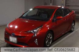 toyota prius 2017 -TOYOTA 【名古屋 305ﾒ 696】--Prius DAA-ZVW50--ZVW50-8058508---TOYOTA 【名古屋 305ﾒ 696】--Prius DAA-ZVW50--ZVW50-8058508-