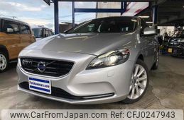 volvo v40 2013 GOO_JP_700110115730240827002