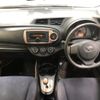 toyota vitz 2013 CFJ1496019 image 6