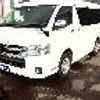 toyota hiace-wagon 2016 GOO_JP_700090122730241106004 image 2