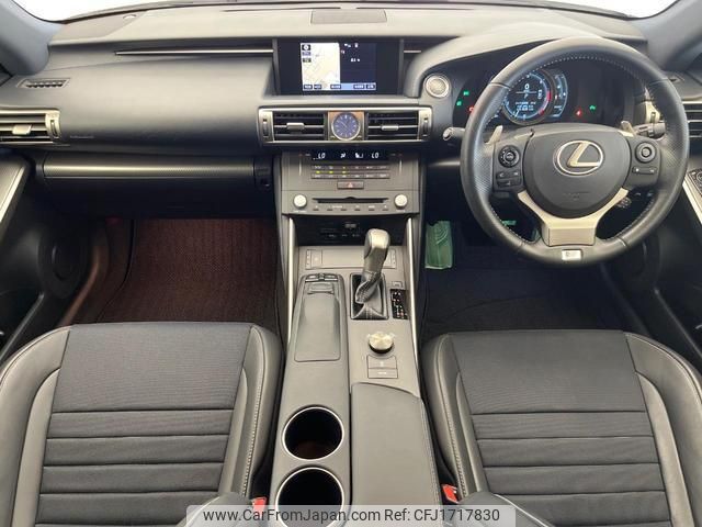 lexus is 2015 CFJ1717830 image 2