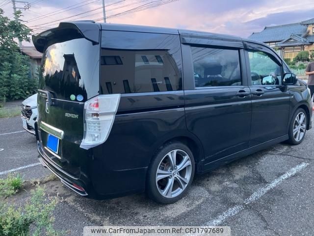 honda stepwagon 2010 CFJ1797689 image 2