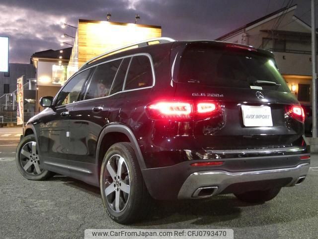 mercedes-benz glb-class 2020 quick_quick_247612M_W1N2476122W081180 image 2