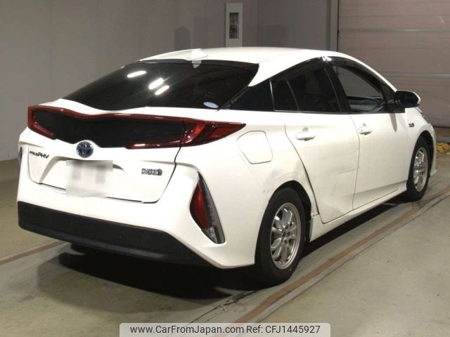 toyota prius-phv 2018 -TOYOTA--Prius PHV ZVW52-3068178---TOYOTA--Prius PHV ZVW52-3068178- image 2