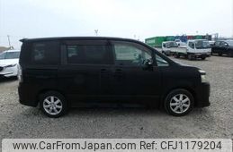 toyota voxy 2008 NIKYO_SK78235