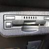 toyota prius-α 2020 CFJ1790071 image 40
