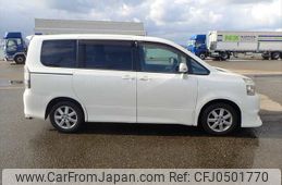 toyota voxy 2008 NIKYO_DJ83800