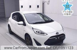 toyota aqua 2017 -TOYOTA--AQUA NHP10-6627804---TOYOTA--AQUA NHP10-6627804-