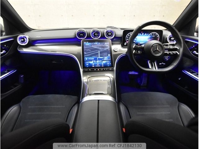 mercedes-benz c-class 2022 CFJ1842130 image 2