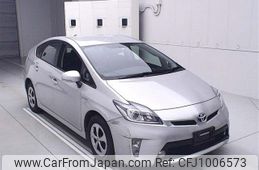 toyota prius 2014 -TOYOTA--Prius ZVW30-5736120---TOYOTA--Prius ZVW30-5736120-