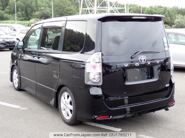 toyota voxy 2007 CFJ1785211 image 1