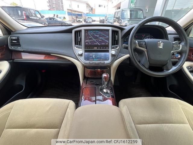 toyota crown-hybrid 2013 CFJ1612259 image 2