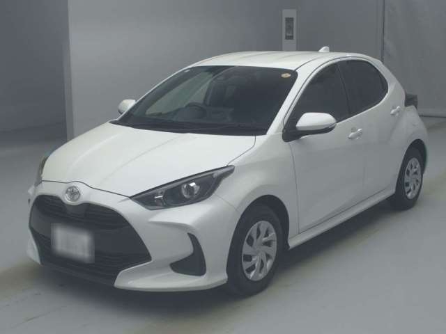 car_f5d4dd33-b7f4-420b-b83b- car_f5d4dd33-b7f4-420b-b83b-